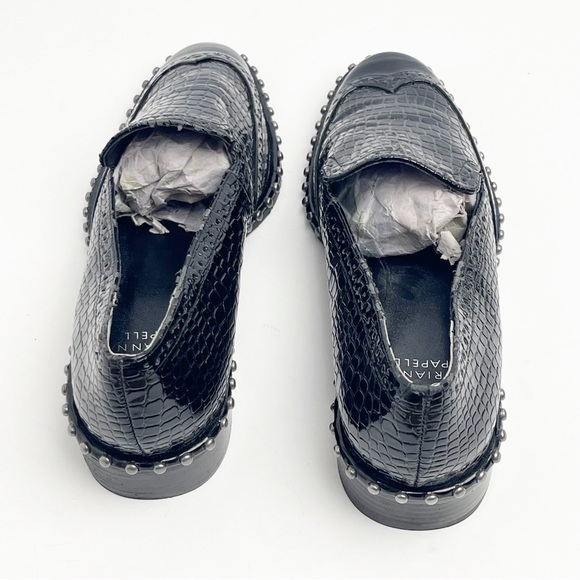 ADRIANNA PAPELL Black Leather Lined Embossed Studded Pointy Toe Flats, Size 7 - Picture 5 of 11